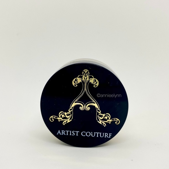 Artist Couture Diamond Glow Powder in Illuminati - Picture 4 of 4